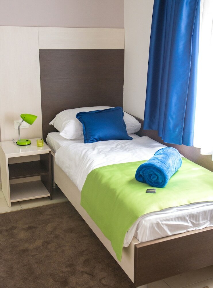 Hostal Five Rivers Rooms