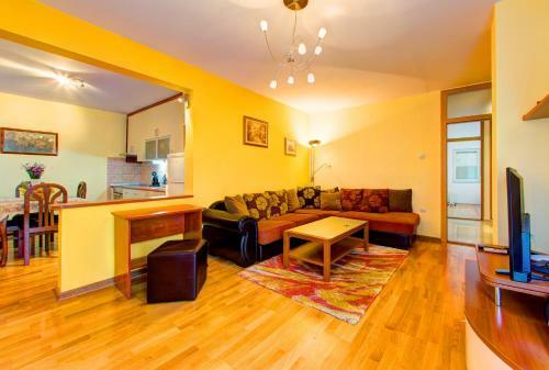 Apartment Isak Old Town