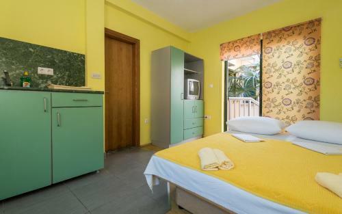 Ankica & Anamarija Apartments