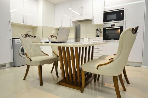 Skyview Apartments