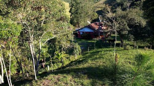 Lodge S�tio Recanto Do Ara��