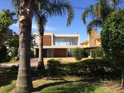 Casa Em Condom�nio Fechado