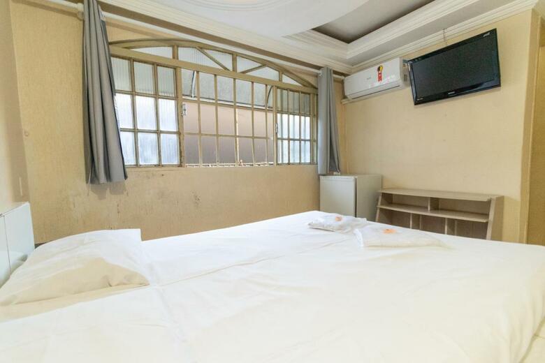 Hotel Rio Verde