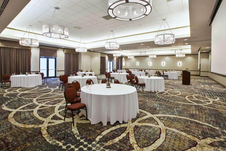 Hotel Embassy Suites Columbus - Airport