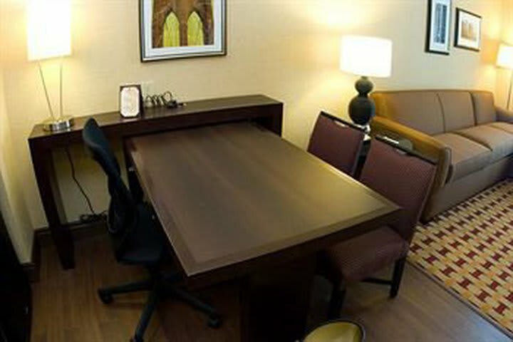 Hotel Embassy Suites Columbus - Airport