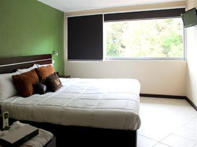 Hotel Bg Los Lagos
