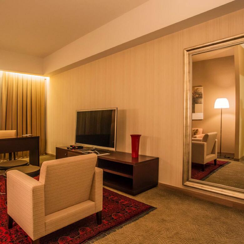 Bourbon Conmebol Convention Hotel