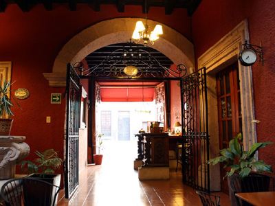 Portico Hotel Cultural