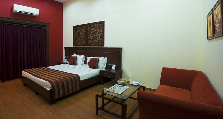 Hotel Siris 18 Gurgaon