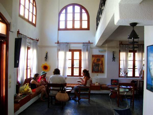Hotel Mantraki