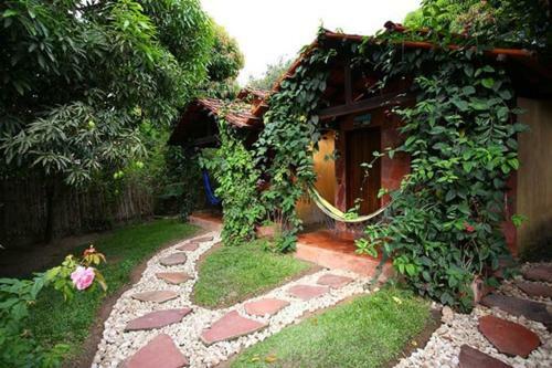 Hostal Chal�s Toa Rosa