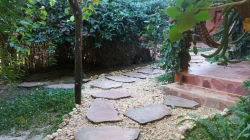 Hostal Chal�s Toa Rosa