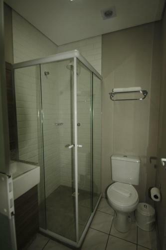 Kennedy Slim Hotel