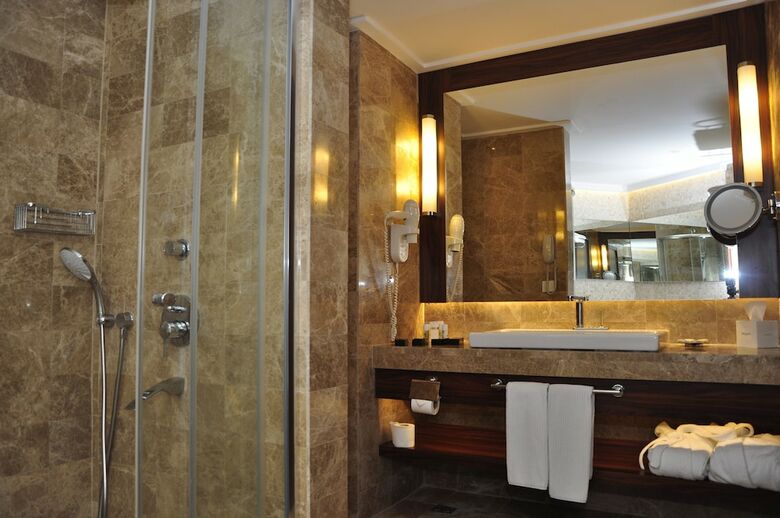 Hotel Ikbal Thermal Deluxe