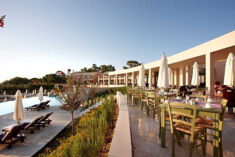Hotel Eleon Grand Resort & Spa
