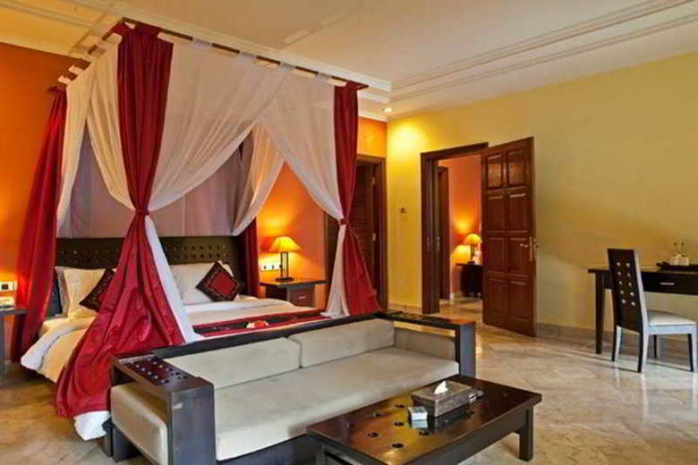 Villa Aya