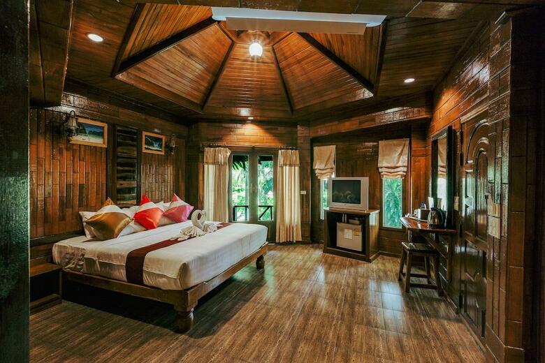 Hotel Phu Pha Aonang Resort & Spa