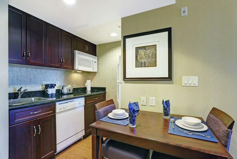 Hotel Homewood Suites By Hilton Cambridge-waterloo