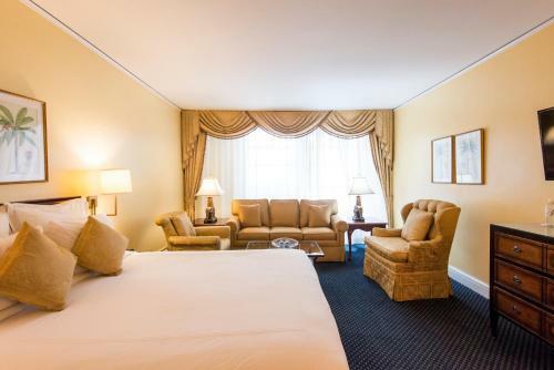 3 West Club Hotel
