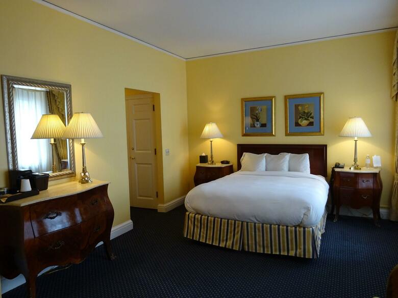 3 West Club Hotel