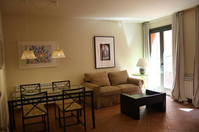 Apartamentos La Fonda