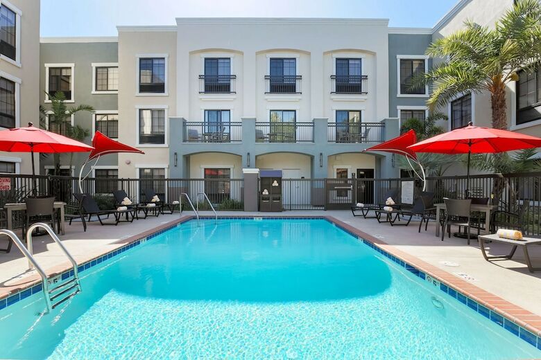 Hotel Hampton Inn Goleta Ca