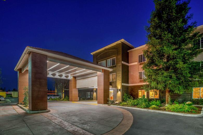 Hotel La Quinta Bakersfield North