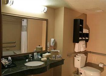 Hotel Hampton Inn And Suites Bakersfield