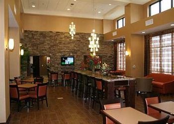 Hotel Hampton Inn And Suites Bakersfield
