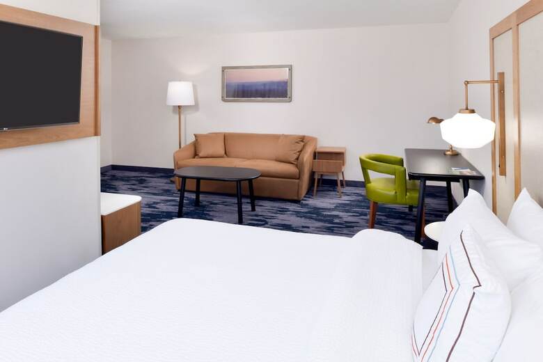 Clarion Hotel