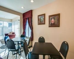 Hotel Econo Lodge Civic Center