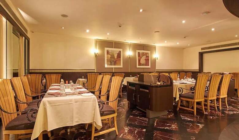 Hotel Imperial Palace Rajkot