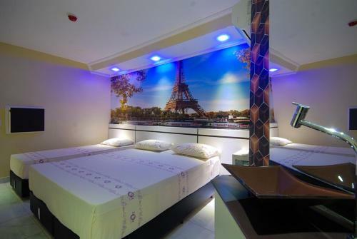 Hotel Motel Fest (adults Only)