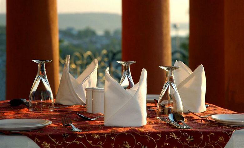 Hotel Noor Us Sabah Palace