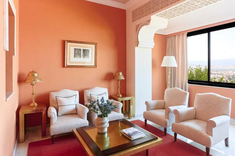 Hotel Alhambra Palace