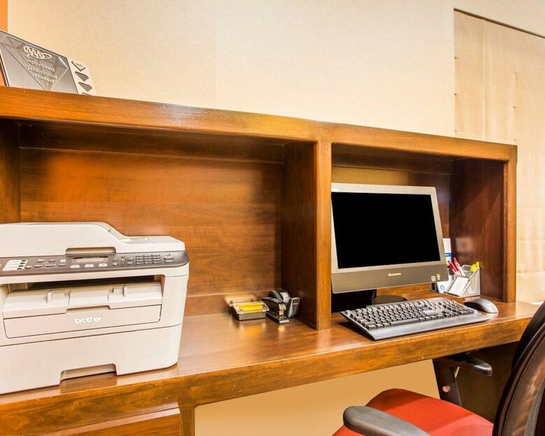 Hotel Comfort Suites Clovis