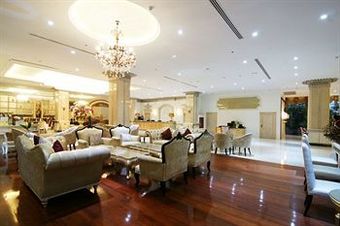 Hotel Miracle Suite