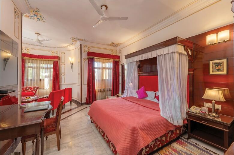 Hotel Rang Mahal