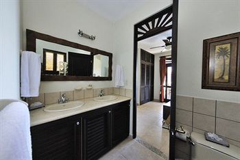 Hotel Daystar Bahia Azul