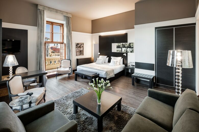 Hotel Barcel� Brno Palace