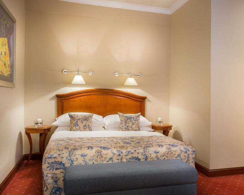 Best Western Premier Hotel Astoria