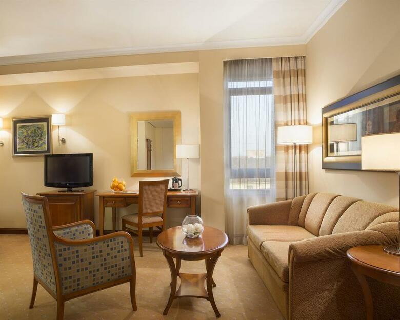 Best Western Premier Hotel Astoria
