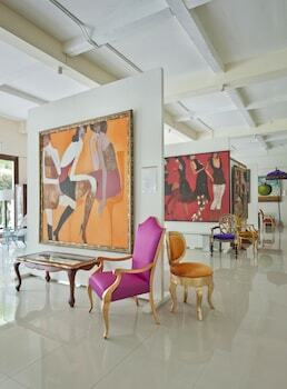 The Mansion Resort Hotel & Spa
