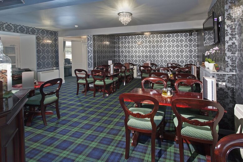 Muthu Queens Hotel