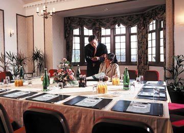 Macdonald Forest Hills Hotel & Spa