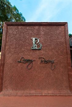 Hotel Leoney Resort