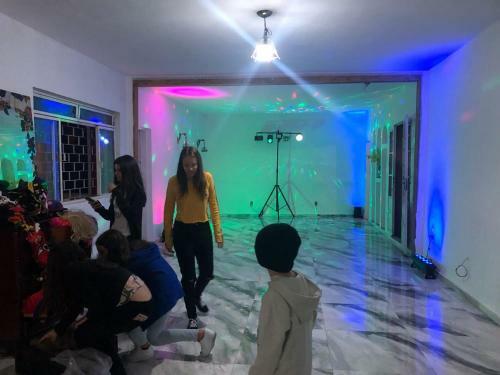 Casa Grande Com Piscina