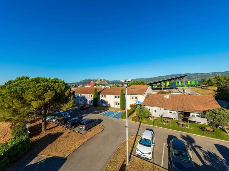 Hotel Resort Bourg Les Valence