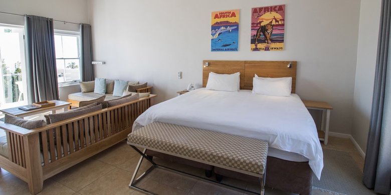 Hotel Camps Bay Resort