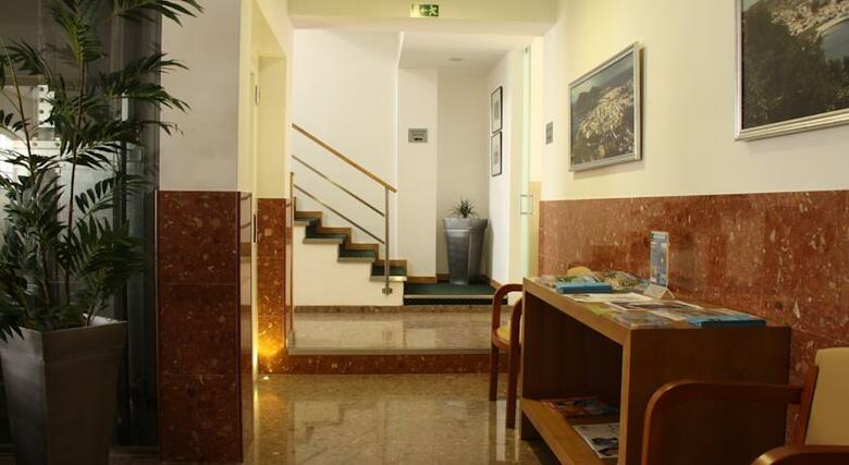 Hotel Zenite